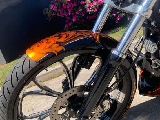 HARLEY-DAVIDSON-SOFTAIL BREAKOUT HARLEY-DAVIDSON-SOFTAIL BREAKOUT-2015
