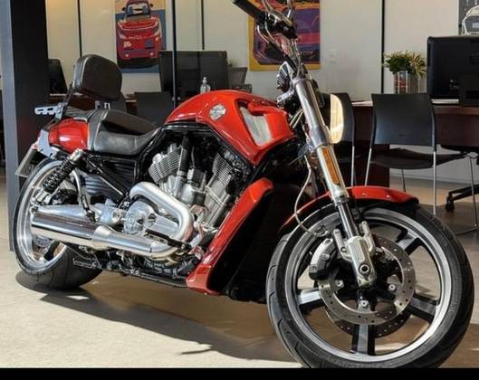 HARLEY-DAVIDSON V-ROD MUSCLE 