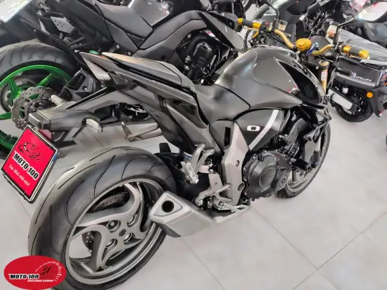 HONDA-CB 1000R HONDA-CB 1000R-2011