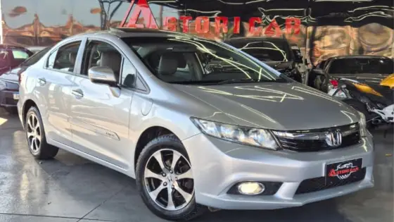 HONDA CIVIC 1.8 EXS 16V FLEX 4P AUTOMÁTICO HONDA CIVIC 1.8 EXS 16V FLEX 4P AUTOMÁTICO