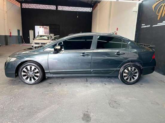 HONDA-CIVIC-2010