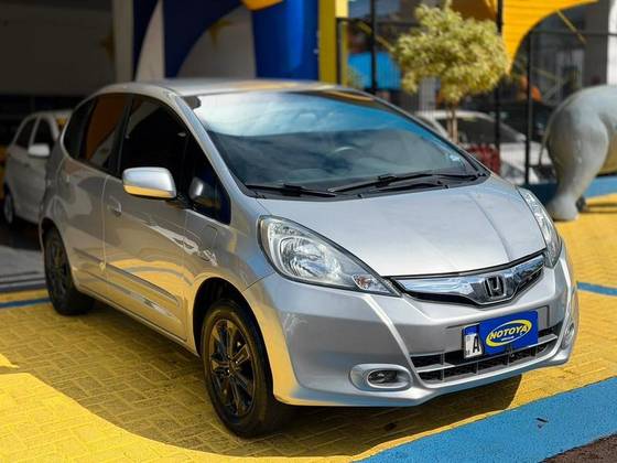 HONDA FIT 1.4 LX 16V FLEX 4P MANUAL