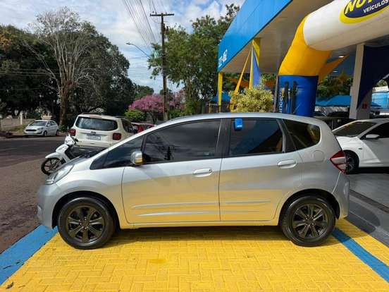 HONDA-FIT-2012