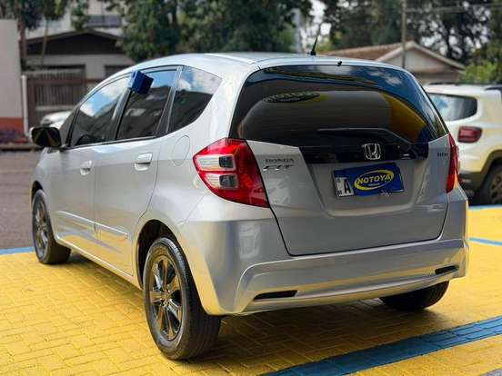 HONDA-FIT-2012