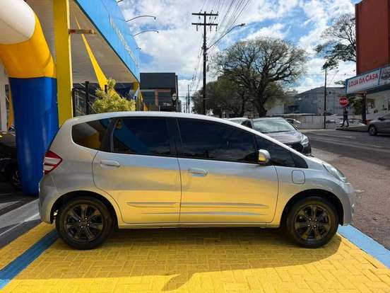 HONDA-FIT-2012