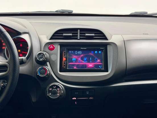 HONDA-FIT-2010