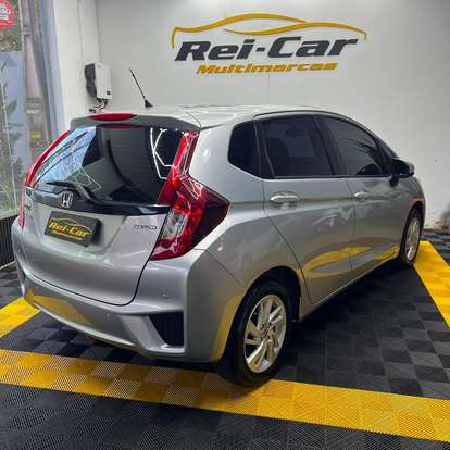 HONDA-FIT-2014