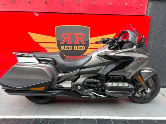 HONDA GL 1800 GOLD WING HONDA GL 1800 GOLD WING