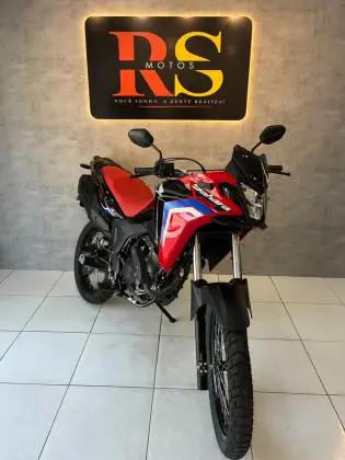 HONDA XRE 300 SAHARA RALLY 