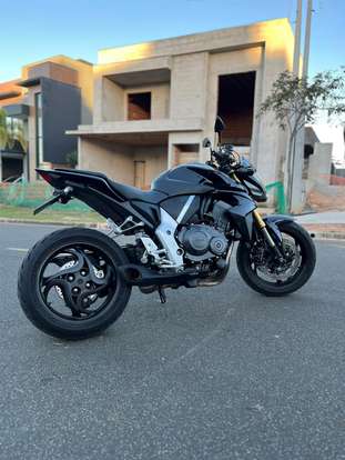 HONDA-CB 1000R-2014