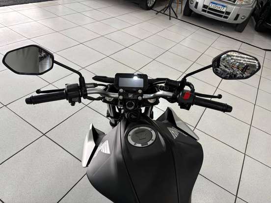 HONDA-CB 300F TWISTER CBS-2025