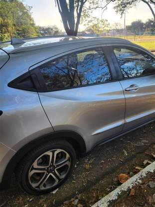 HONDA-HR-V-2015