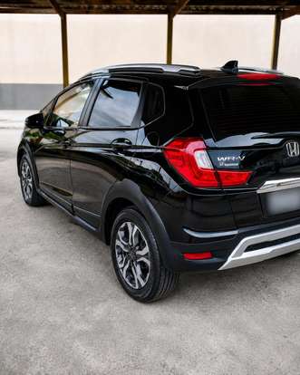 HONDA-WR-V-2018