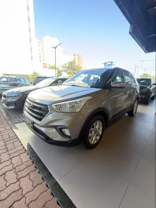 HYUNDAI CRETA 1.6 16V FLEX ACTION AUTOMÁTICO HYUNDAI CRETA 1.6 16V FLEX ACTION AUTOMÁTICO