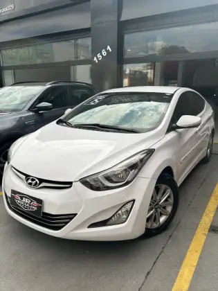 HYUNDAI ELANTRA 2.0 GLS 16V FLEX 4P AUTOMÁTICO HYUNDAI ELANTRA 2.0 GLS 16V FLEX 4P AUTOMÁTICO