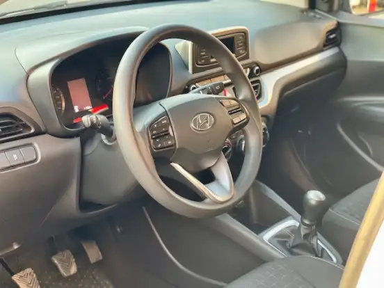 HYUNDAI-HB20-2023