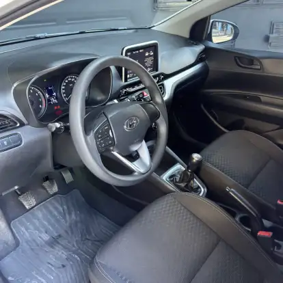 HYUNDAI-HB20-2021