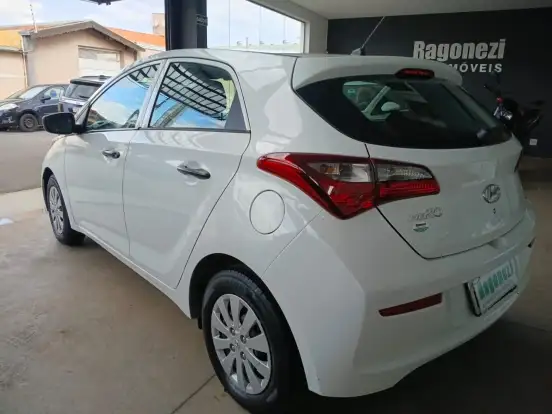 HYUNDAI-HB20-2018