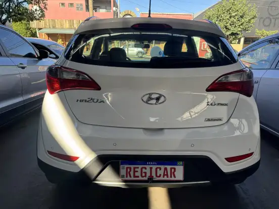 HYUNDAI-HB20-1.6 PREMIUM 16V FLEX 4P AUTOMÁTICO HYUNDAI-HB20-2014