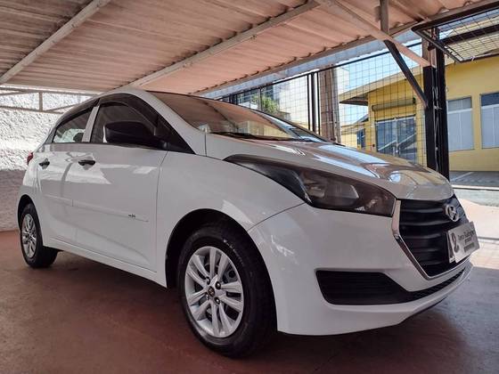 HYUNDAI HB20 1.0 COMFORT 12V FLEX 4P MANUAL