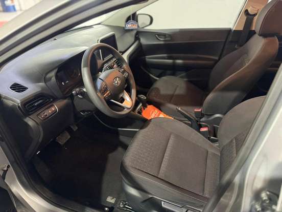 HYUNDAI-HB20-2024