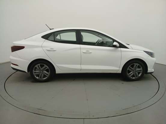 HYUNDAI-HB20S-2024