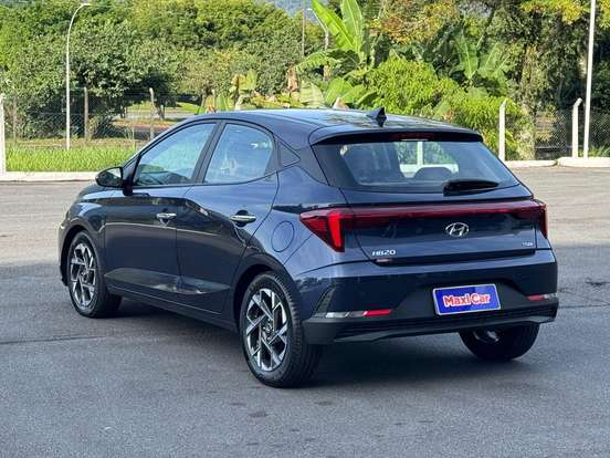 HYUNDAI-HB20S-1.0 TGDI FLEX PLATINUM PLUS AUTOMÁTICO HYUNDAI-HB20S-2023