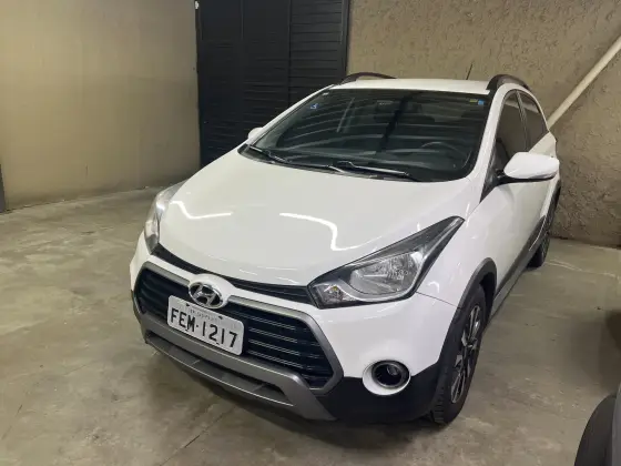 HYUNDAI HB20X 1.6 16V STYLE FLEX 4P AUTOMÁTICO