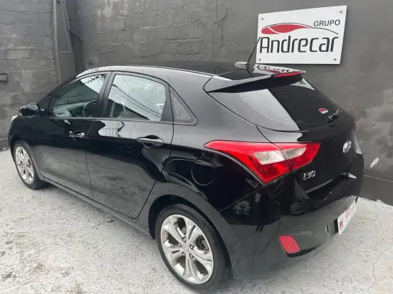 HYUNDAI-I30-1.8 MPI 16V GASOLINA 4P AUTOMATICO HYUNDAI-I30-2014