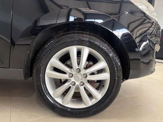HYUNDAI-IX35-2010
