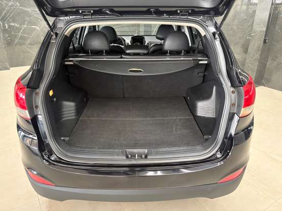 HYUNDAI-IX35-2010