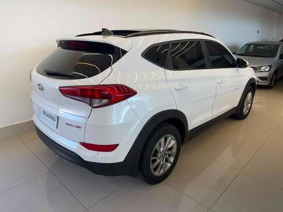 HYUNDAI-TUCSON-2018