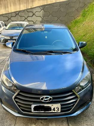 HYUNDAI HB20 1.0 COMFORT PLUS 12V FLEX 4P MANUAL