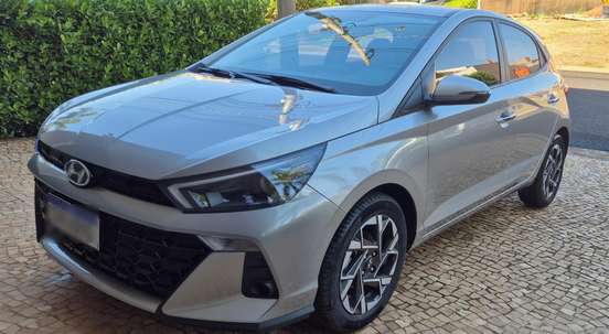 HYUNDAI-HB20-2023