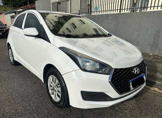 HYUNDAI HB20 1.0 UNIQUE 12V FLEX 4P MANUAL