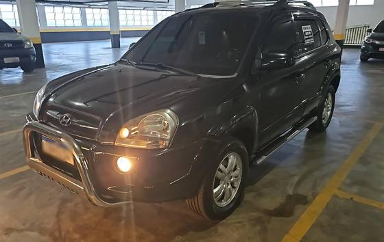 HYUNDAI TUCSON 2.0 MPFI GL 16V 142CV 2WD GASOLINA 4P MANUAL