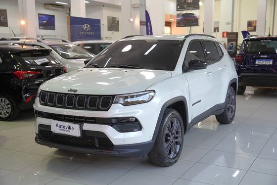 JEEP COMPASS 1.3 T270 TURBO FLEX LONGITUDE AT6