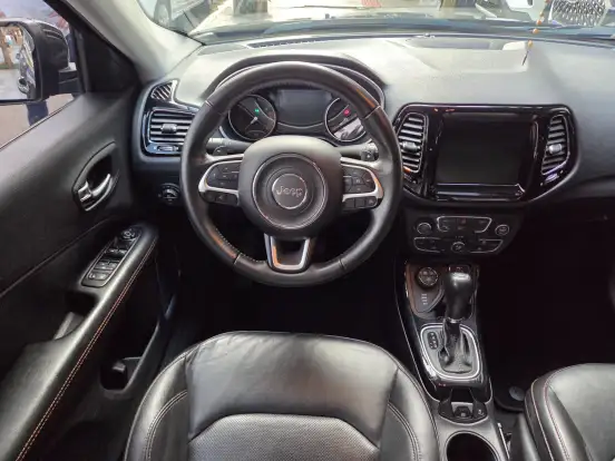 JEEP-COMPASS-2.0 16V DIESEL LIMITED 4X4 AUTOMÁTICO JEEP-COMPASS-2020