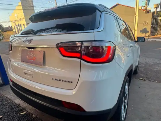 JEEP-COMPASS-2.0 16V FLEX LIMITED AUTOMÁTICO JEEP-COMPASS-2018