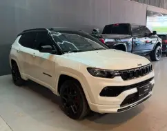 JEEP COMPASS 2.0 HURRICANE 4 TURBO GASOLINA BLACKHAWK AT9 JEEP COMPASS 2.0 HURRICANE 4 TURBO GASOLINA BLACKHAWK AT9