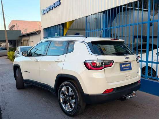 JEEP-COMPASS-2.0 16V FLEX LONGITUDE AUTOMÁTICO JEEP-COMPASS-2019