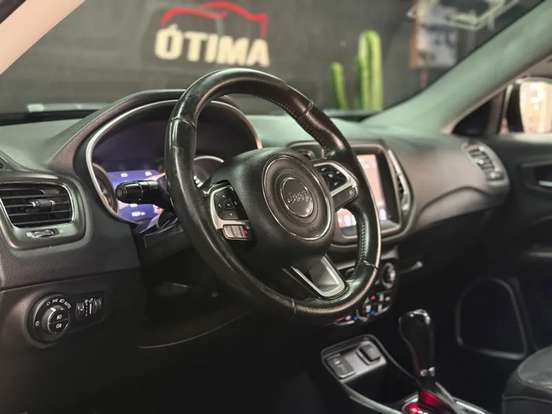 JEEP-COMPASS-2020