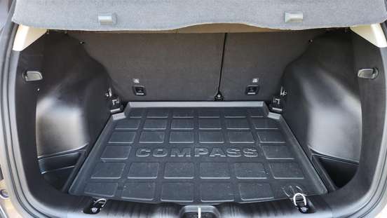 JEEP-COMPASS-2026