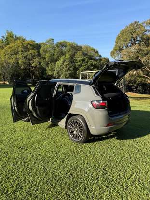 JEEP-COMPASS-2021
