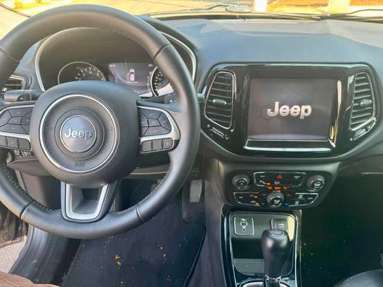 JEEP-COMPASS-2.0 16V FLEX LIMITED AUTOMÁTICO JEEP-COMPASS-2021