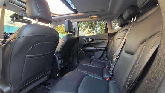 JEEP-COMPASS-2021