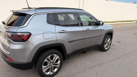 JEEP-COMPASS-2021