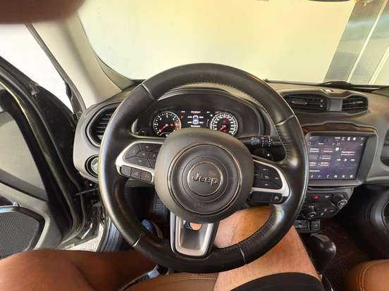 JEEP-RENEGADE-2021