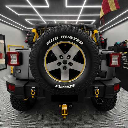 JEEP-WRANGLER-2011