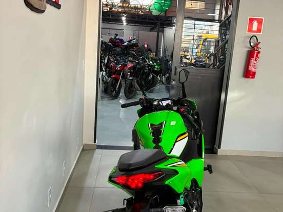 KAWASAKI-NINJA 500 SE KAWASAKI-NINJA 500 SE-2025